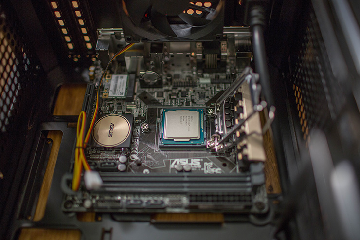 Cougar QBX Mini-ITX Скриншот 4